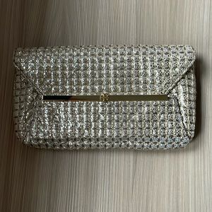 tory burch gold and silver envelope clutch